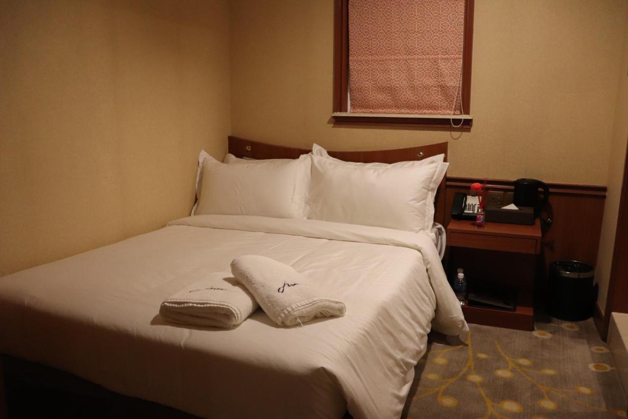 Jwm Hotel And Casino สีหนุวิลล์ ภายนอก รูปภาพ
